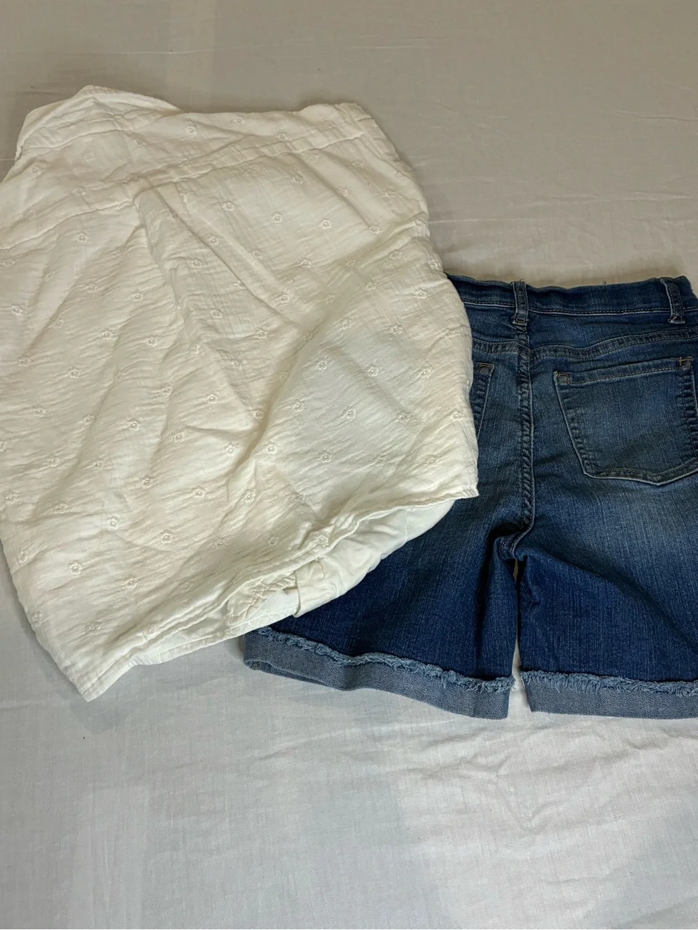 Girls White Tie Front Shirt & Denim Shorts